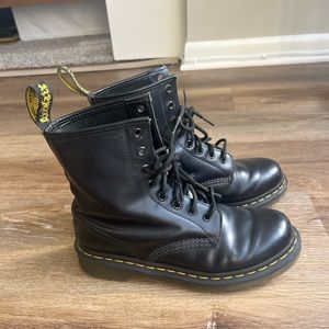 Dr Martens 1460 Smooth Leather Boots